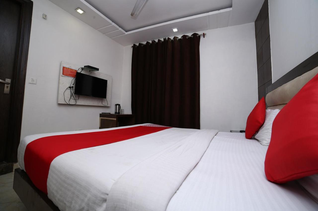 Oyo 11150 Hotel Jmd Rooms 뉴델리 외부 사진