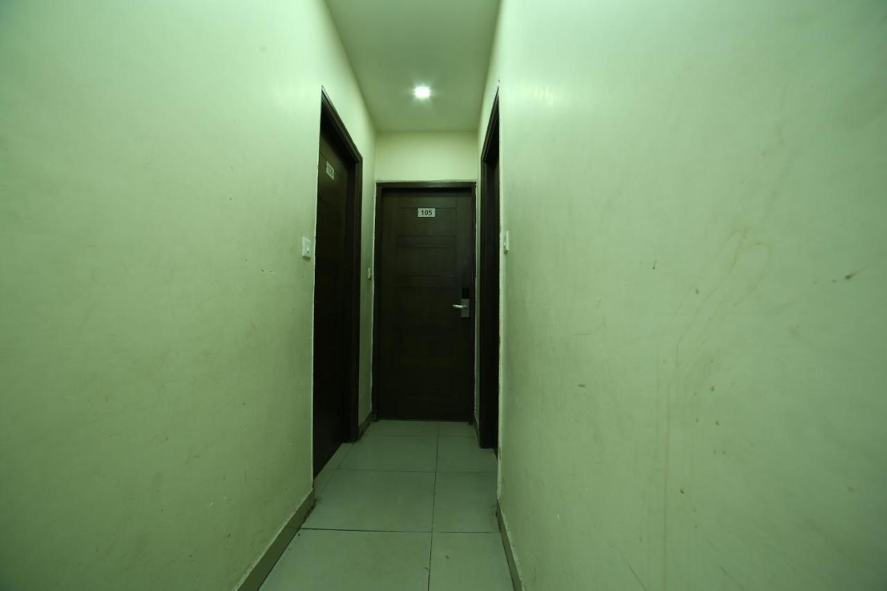 Oyo 11150 Hotel Jmd Rooms 뉴델리 외부 사진
