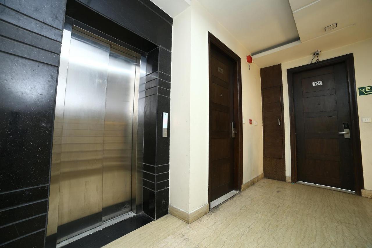 Oyo 11150 Hotel Jmd Rooms 뉴델리 외부 사진
