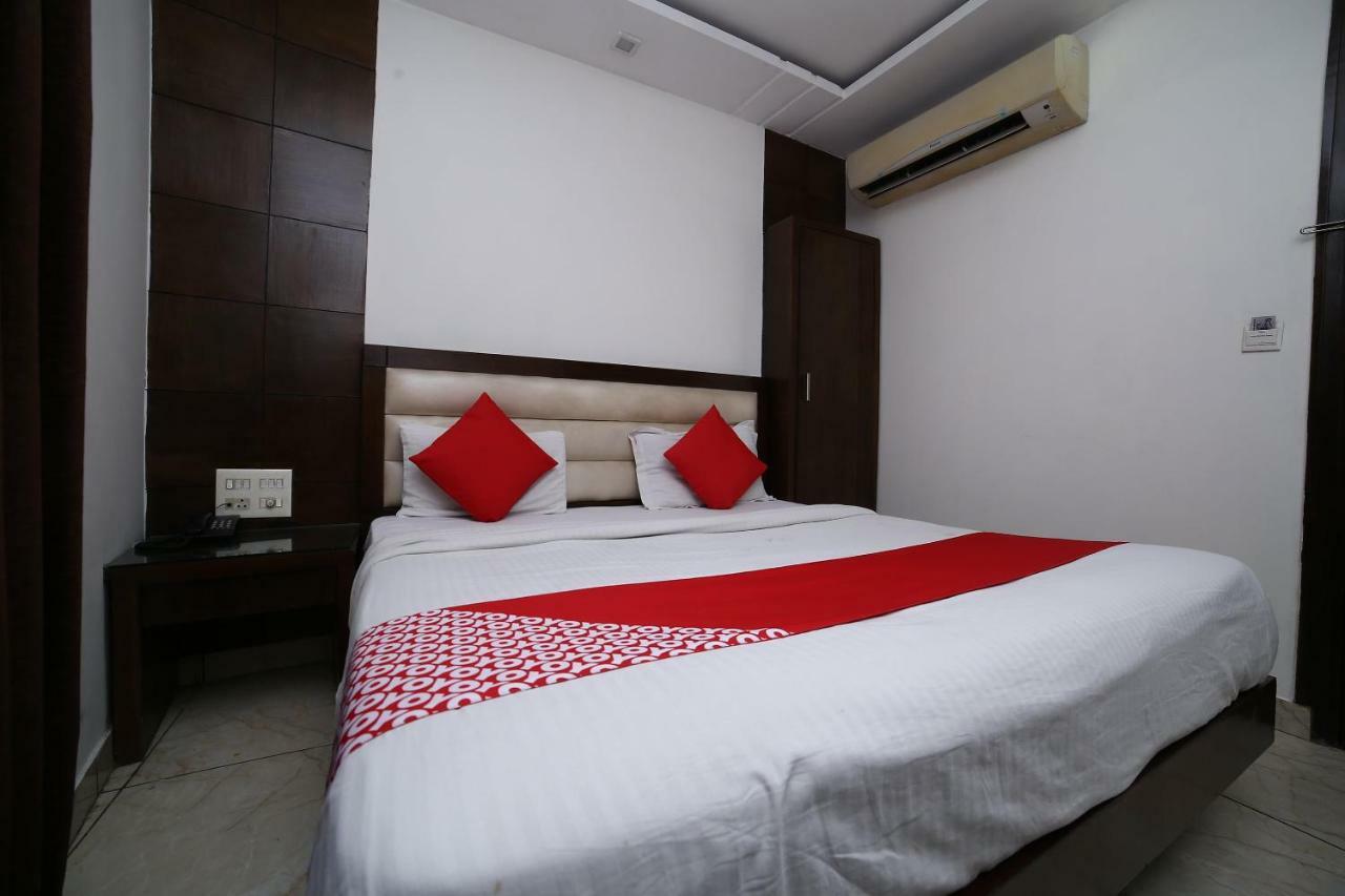 Oyo 11150 Hotel Jmd Rooms 뉴델리 외부 사진